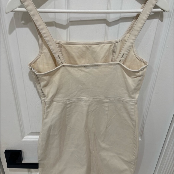 HOLLISTER dress, cream, zip up, adjustable straps
Size S - Picture 3 of 7
